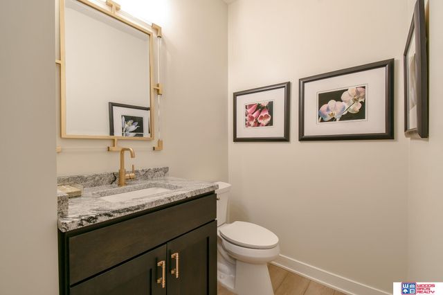 7027 Fernhill Place, Lincoln, NE 68516