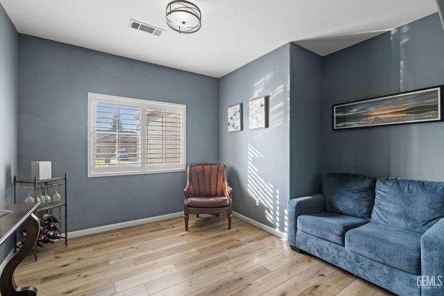 12602 Mezzadro Avenue, Bakersfield, CA 93312