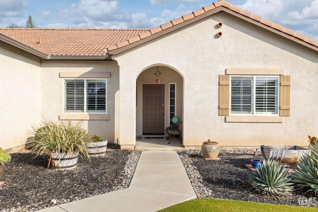 12602 Mezzadro Avenue, Bakersfield, CA 93312