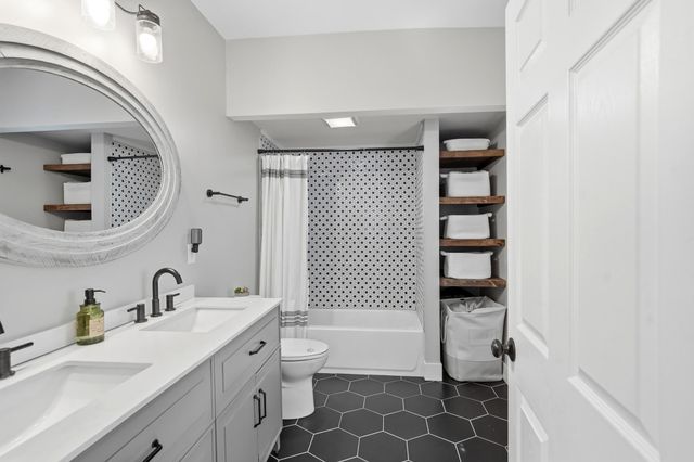 245 Forest Avenue, Ludlow, KY 41016
