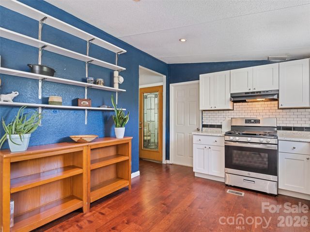 115 Slick Rock Ridge, Maggie Valley, NC 28751