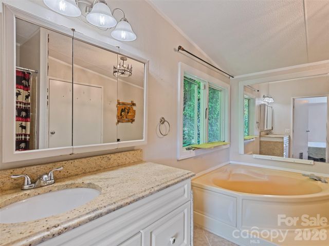 115 Slick Rock Ridge, Maggie Valley, NC 28751