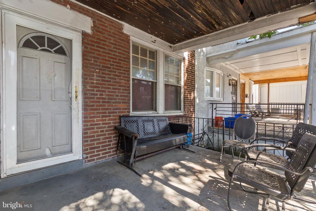 5251 FLORENCE AVE, PHILADELPHIA, PA 19143 — photo 3