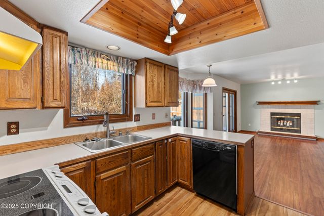 12170 Woodward Drive, Anchorage, AK 99516