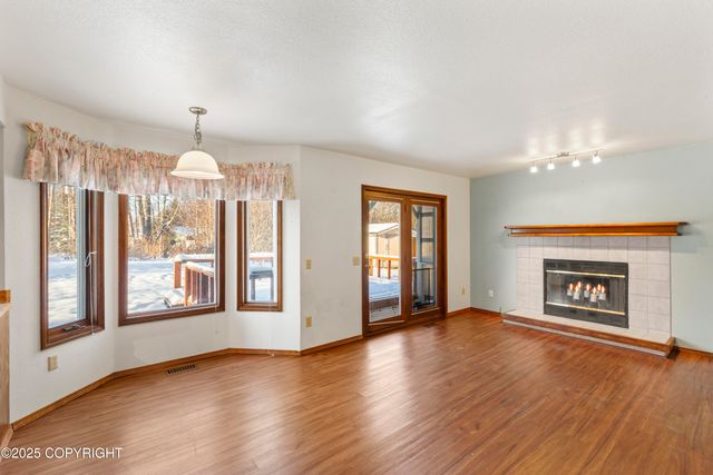 12170 Woodward Drive, Anchorage, AK 99516