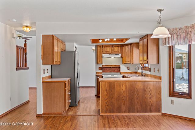 12170 Woodward Drive, Anchorage, AK 99516