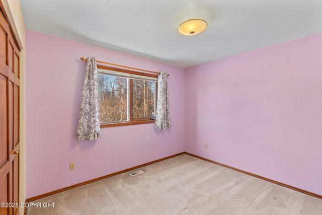 12170 Woodward Drive, Anchorage, AK 99516