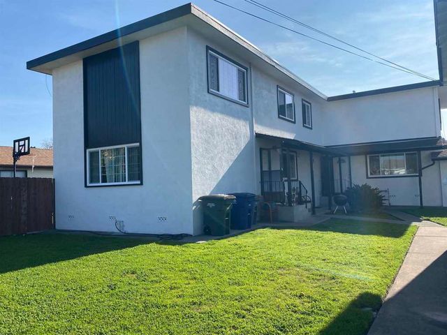 2484 Marina Blvd, San Leandro, CA 94577