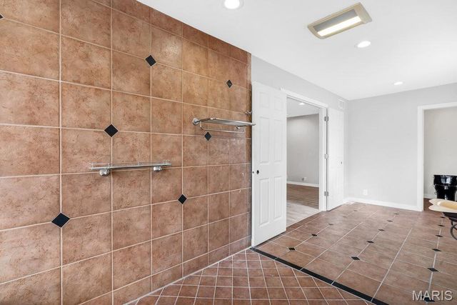 109 Pecan Lane, Belleville, IL 62223