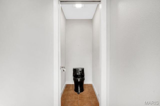 109 Pecan Lane, Belleville, IL 62223