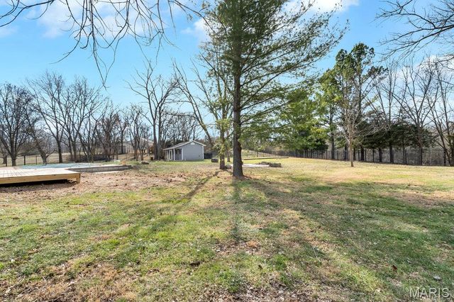 109 Pecan Lane, Belleville, IL 62223