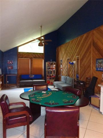 1120 SW 19TH PLACE, Gainesville, FL 32601