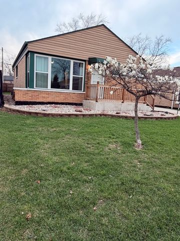 8118 S KOLMAR Avenue, Chicago, IL 60652