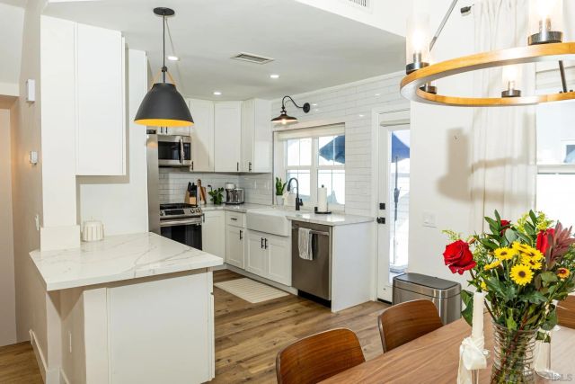 10060 Scripps Vista Way 33, San Diego, CA 92131