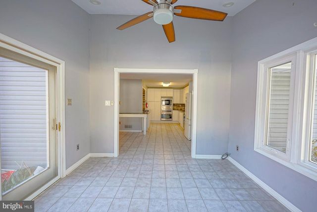 1542 CHALET DR, Cherry Hill, NJ 08003