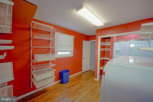 1542 CHALET DR, Cherry Hill, NJ 08003