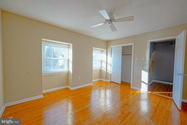 1542 CHALET DR, Cherry Hill, NJ 08003