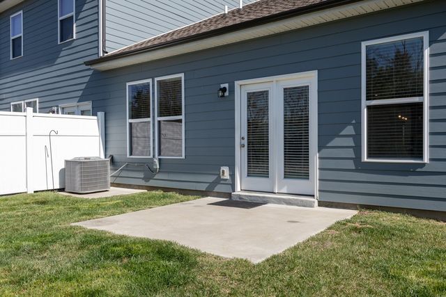 521 Medwyk Dr, Lebanon, TN 37090