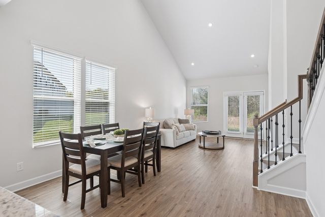 521 Medwyk Dr, Lebanon, TN 37090