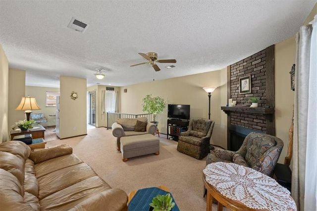 6010 E 127th Street, Grandview, MO 64030