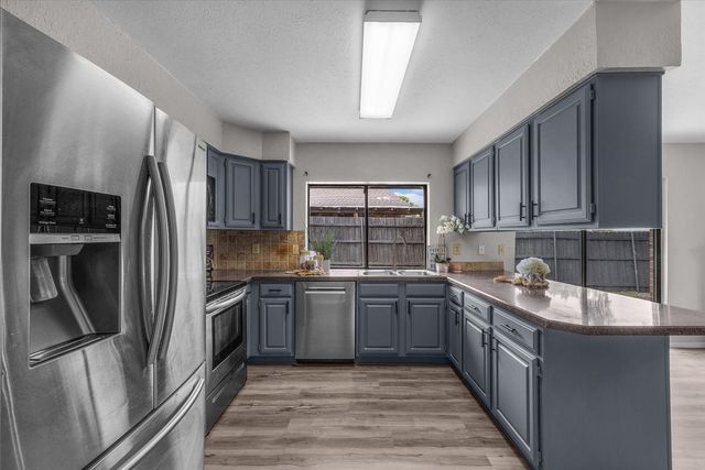3120 Mayfair Drive, Carrollton, TX 75007