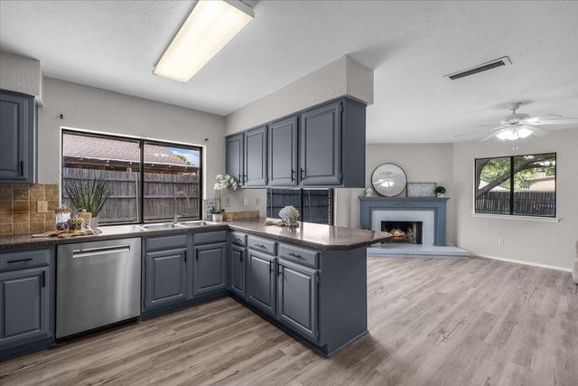 3120 Mayfair Drive, Carrollton, TX 75007