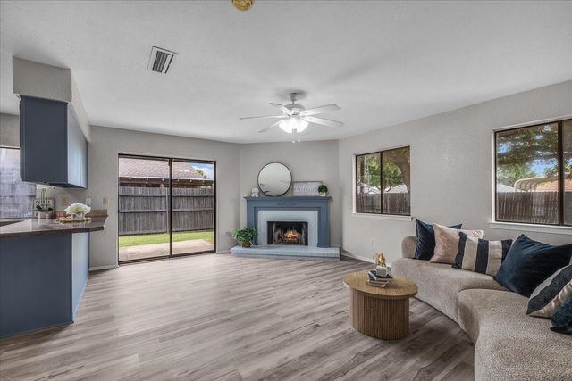 3120 Mayfair Drive, Carrollton, TX 75007