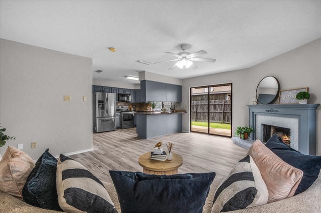 3120 Mayfair Drive, Carrollton, TX 75007