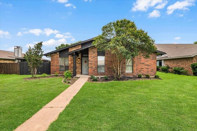 3120 Mayfair Drive, Carrollton, TX 75007