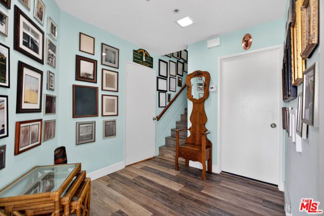 600 W 9th Street 1512, Los Angeles, CA 90015