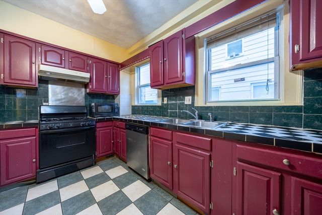 31 Seattle St 1, Boston, MA 02134