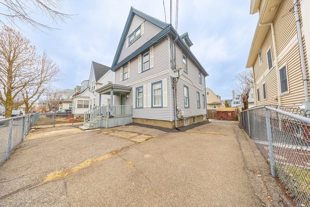 31 Seattle St 1, Boston, MA 02134