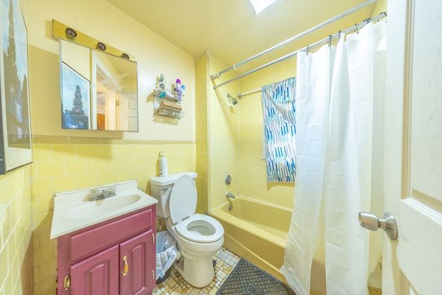 31 Seattle St 1, Boston, MA 02134