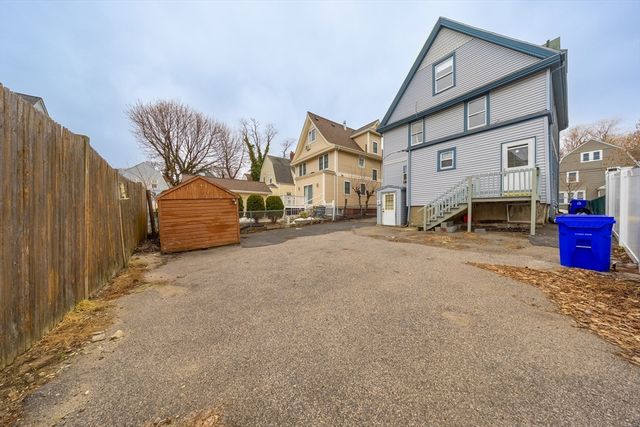 31 Seattle St 1, Boston, MA 02134