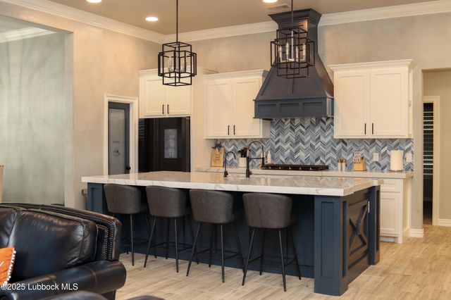 803 13th Street, Wolfforth, TX 79382