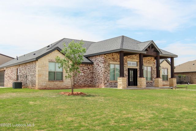 803 13th Street, Wolfforth, TX 79382