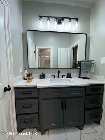 803 13th Street, Wolfforth, TX 79382