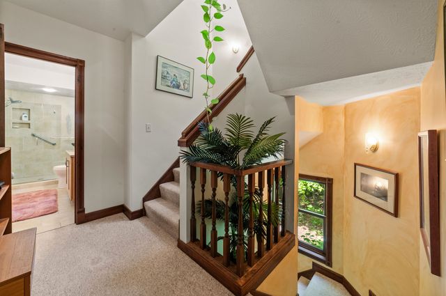 10552 Craig Road, Peninsula Twp, MI 49686