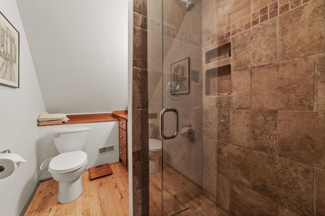 10552 Craig Road, Peninsula Twp, MI 49686