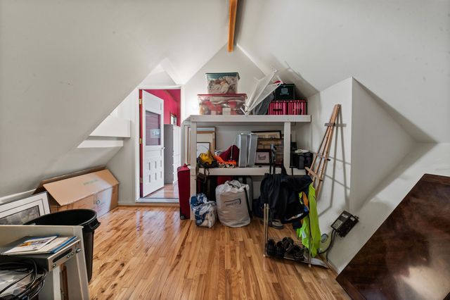 10552 Craig Road, Peninsula Twp, MI 49686