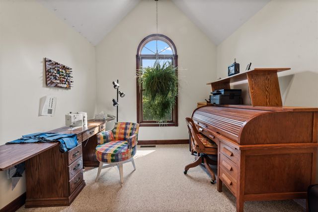 10552 Craig Road, Peninsula Twp, MI 49686