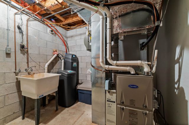 10552 Craig Road, Peninsula Twp, MI 49686