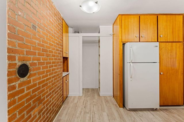 1707 Foots Creek L Fork Road, Gold Hill, OR 97525