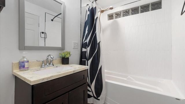120 Kildare Street, Granville, OH 43023
