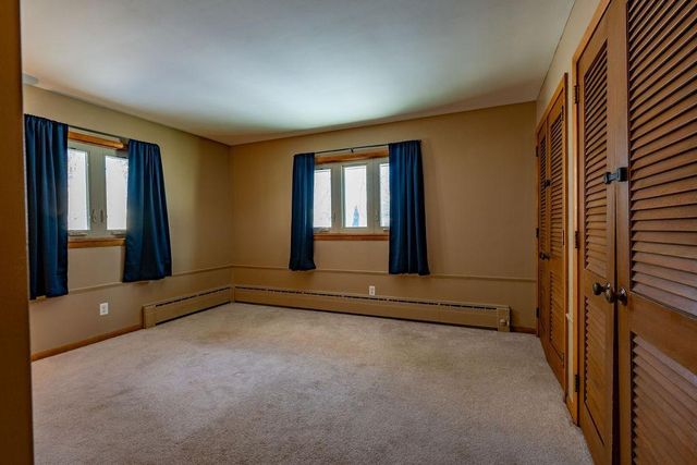 624 10th Street SW, Willmar, MN 56201