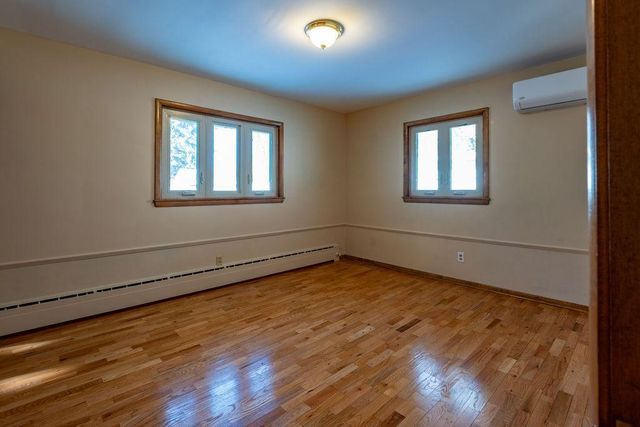 624 10th Street SW, Willmar, MN 56201