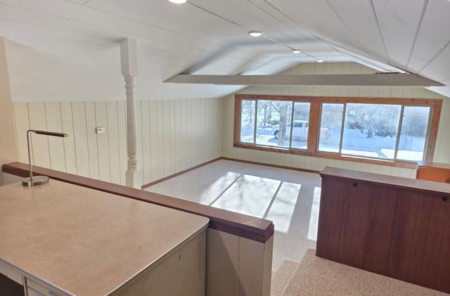 624 10th Street SW, Willmar, MN 56201