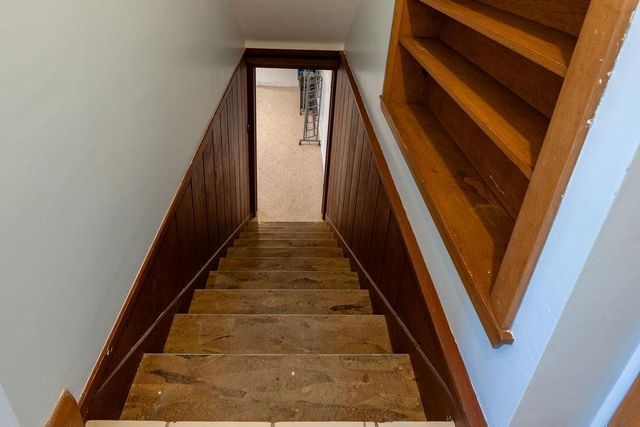 624 10th Street SW, Willmar, MN 56201