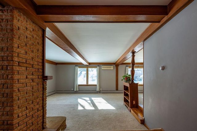 624 10th Street SW, Willmar, MN 56201