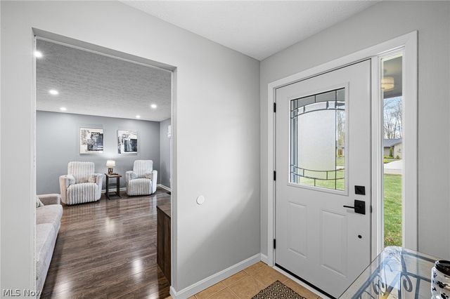 10810 Gate Post Road, Strongsville, OH 44149